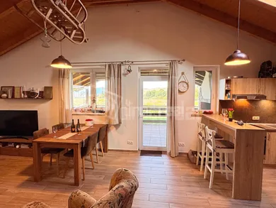 Na predaj dom, 161 m², Svätý Kríž