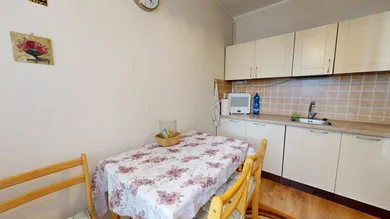 Na prenájom byt v Opoj · €490 · Čiastočná rekonštrukcia