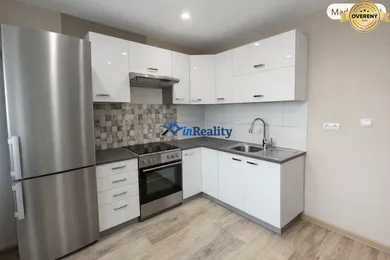 Na predaj 1-izbový byt, 39 m², Lučenec, Rúbanisko II
