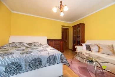 Na predaj 2-izbový byt, 63 m², Prievidza, Rastislavova