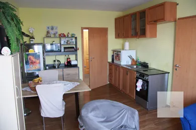 Na predaj 3-izbový byt, 75 m², Šaľa, P. Pázmaňa