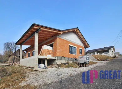 Na predaj 4-izbový dom, 100 m², Stará Turá, Družstevná