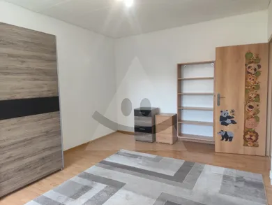 Na prenájom byt v Poprad · €630 · Dokončené
