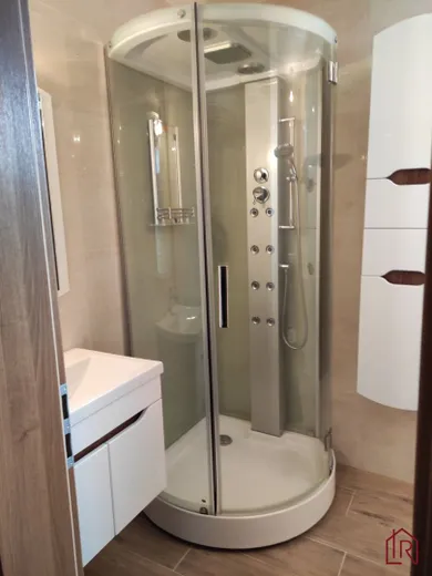 Na predaj 4-izbový byt, 202 m², Prešov, Slánska
