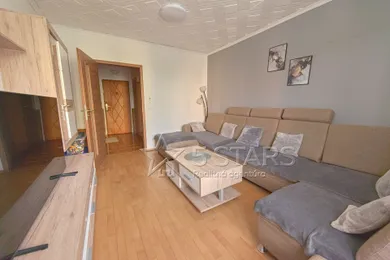 Na predaj 3-izbový byt, 70 m², Trenčín, Šafárikova