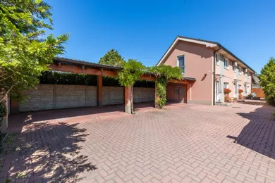Na predaj 3-izbový byt, 71 m², Bratislava-Záhorská Bystrica