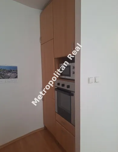 Na predaj 2-izbový byt, 45 m², Bratislava-Petržalka, Zadunajská cesta