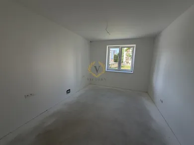 Na predaj 2-izbový byt, 75 m², Hriňová, Školská