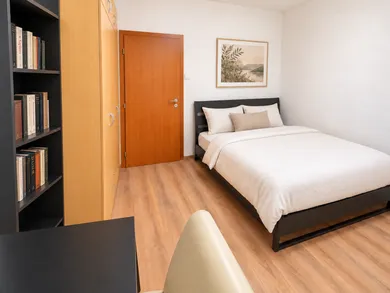 Na prenájom 3-izbový byt, 67 m², Bratislava-Karlova Ves, Novackého