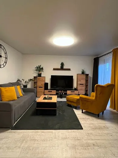 Domy na predaj 4-izbový, Valaliky · €325 000