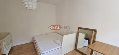 Na predaj 4-izbový byt, 95 m², Nové Zámky