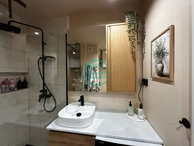 Na prenájom 3-izbový byt, 78 m², Nové Zámky, Novomestská