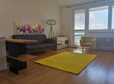 Apartments for rent, 3-room in Bratislava-Nové Mesto · €990
