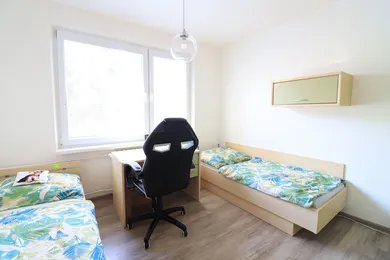 Na predaj 3-izbový byt, 65 m², Dubnica nad Váhom, Pod kaštieľom