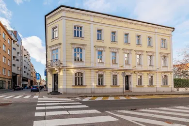 Na prenájom komerčné, 70 m², Bratislava-Staré Mesto, Lazaretská