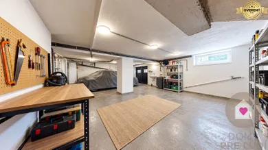 Na predaj 5-izbový dom, 210 m², Bernolákovo, Hlavná