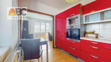 Na predaj 2-izbový byt, 53 m², Zvolen, I. Lihoveckého