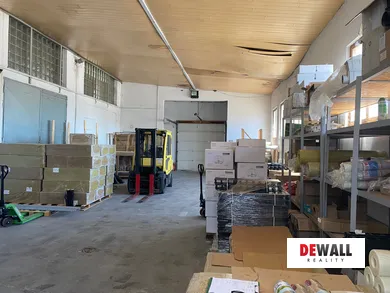 Na predaj objekt, 239 m², Pezinok, Silvánová