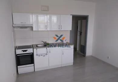 Byty na prenájom 1-izbový, Prievidza · €285