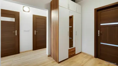 Na prenájom 3-izbový byt, 74 m², Bratislava-Petržalka, Jasovská