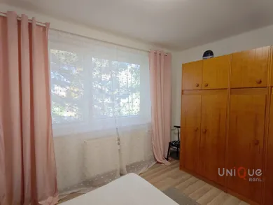 Na predaj 5-izbový dom, 240 m², Hurbanovo