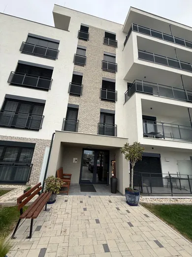 Mieszkania na sprzedaż, 2-pokojowe, Dunajská Streda · €162 900