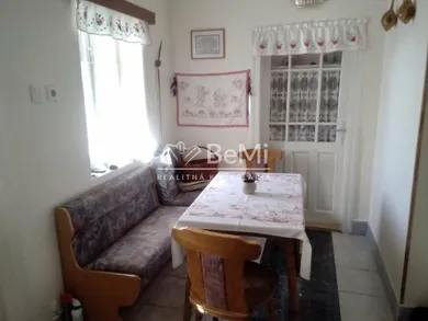 Na predaj dom, 100 m²
