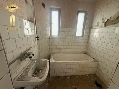 Na predaj dom v Nové Zámky · €174 900 · Pôvodný stav