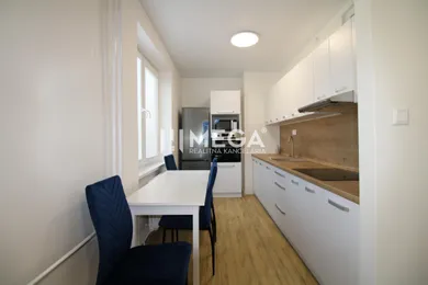 Na prenájom 2-izbový byt, 57 m², Humenné, Dobrianského