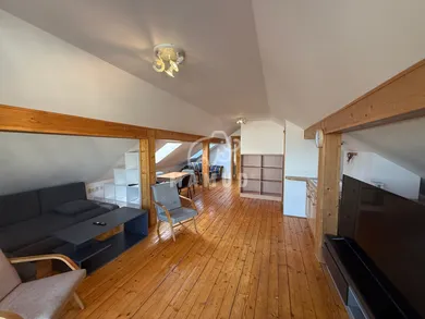 Mieszkania na sprzedaż, 4-pokojowe, Žilina · €189 500