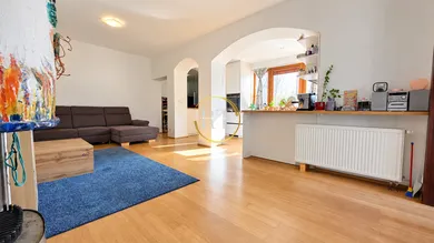 Na predaj 4-izbový byt, 108 m², Bratislava-Nové Mesto, Zátišie