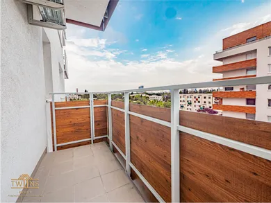 Na prenájom 2-izbový byt, 50 m², Bratislava-Nové Mesto, Nobelova