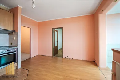 Na predaj 1-izbový byt, 37 m², Bratislava-Petržalka, Strečnianska