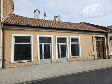 Komerčné priestory na predaj, Lučenec · €267 000