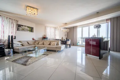 Mieszkania na wynajem, 4-pokojowe, Bratislava-Karlova Ves · €1800