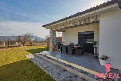 Domy na sprzedaż, 4-pokojowe, Lužianky · €326 000