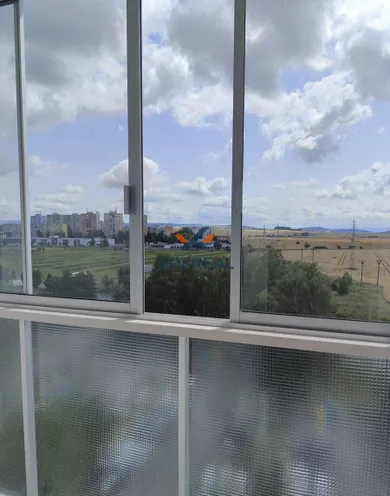 Na prenájom 3-izbový byt, 75 m², Poprad, Jesenná