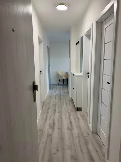 Na predaj 2-izbový byt, 58 m², Komárno