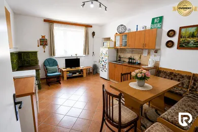 Na predaj 3-izbový rekreačný dom, 140 m², Makov, Čierne
