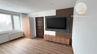 Na prenájom 1-izbový byt, 39 m², Brezno