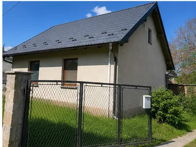 Na predaj 4-izbový dom, 183 m², Vrbovce