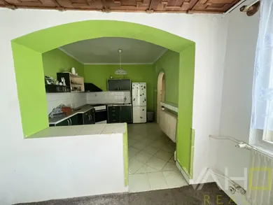 Na predaj dom, 160 m², Brestovany