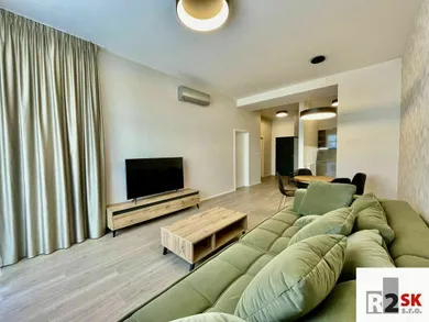 Mieszkania na sprzedaż, 2-pokojowe, Žilina · €255 000