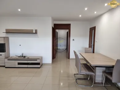 Na prenájom 4-izbový dom, 131 m², Čifáre