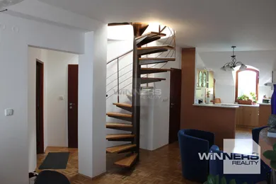 Na predaj 4-izbový byt, 132 m², Bratislava-Ružinov, Kaštieľska