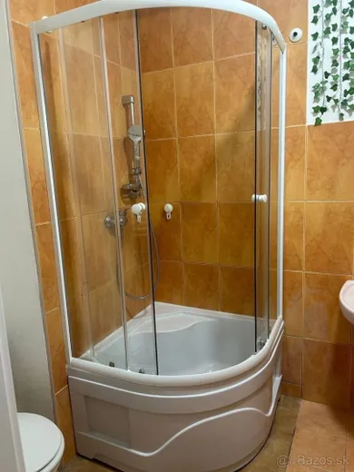 Na predaj 2-izbový byt, 38 m², Bratislava-Vrakuňa, Stavbárska