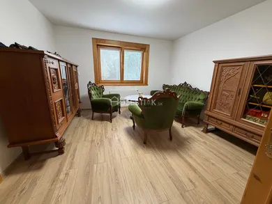 Na predaj 6-izbový dom, 209 m², Čadca, Podzávoz