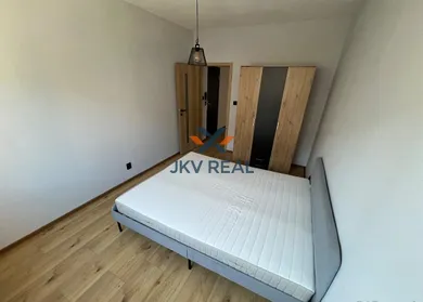 Na prenájom 2-izbový byt, 56 m², Prešov, Ďumbierska