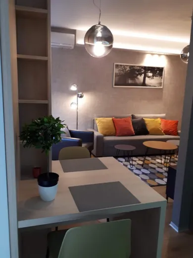 Na prenájom 1-izbový byt, 36 m², Bratislava-Ružinov, Kupeckého