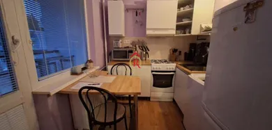 Byty na prenájom 1-izbový, Banská Bystrica · €530